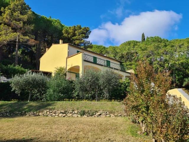 Villa Le Sprizze A Bordo Del Mare - Goelba Marciana Marina  Luaran gambar